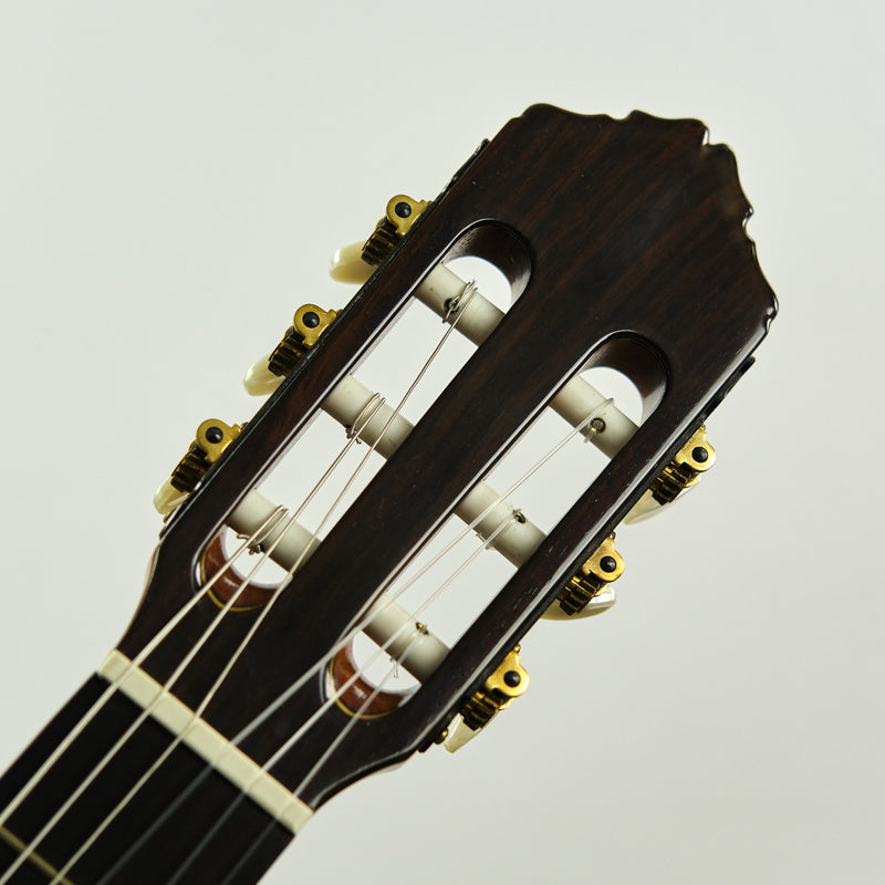 c1990s Morris C-1200 Classical Guitar (Solid Spruce Top, Rosewood B & S)