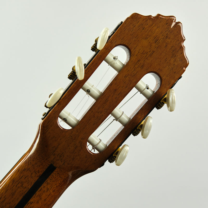 c1990s Morris C-1200 Classical Guitar (Solid Spruce Top, Rosewood B & S)