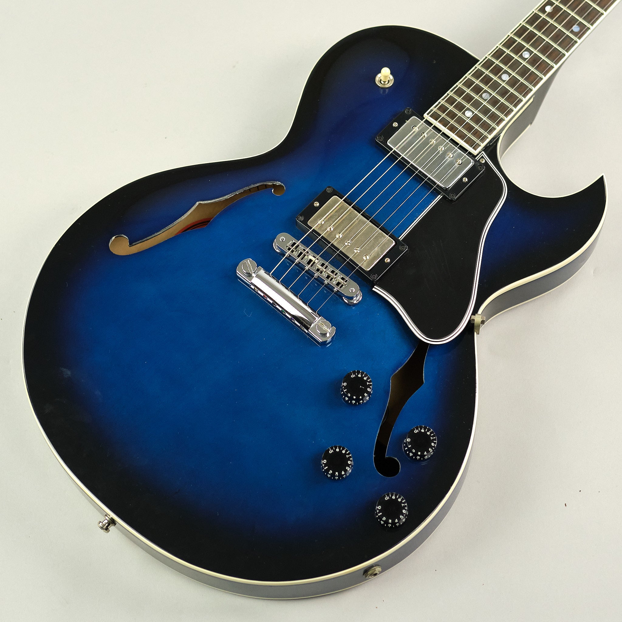 2003 Gibson ES-135 (Blueburst, HSC)