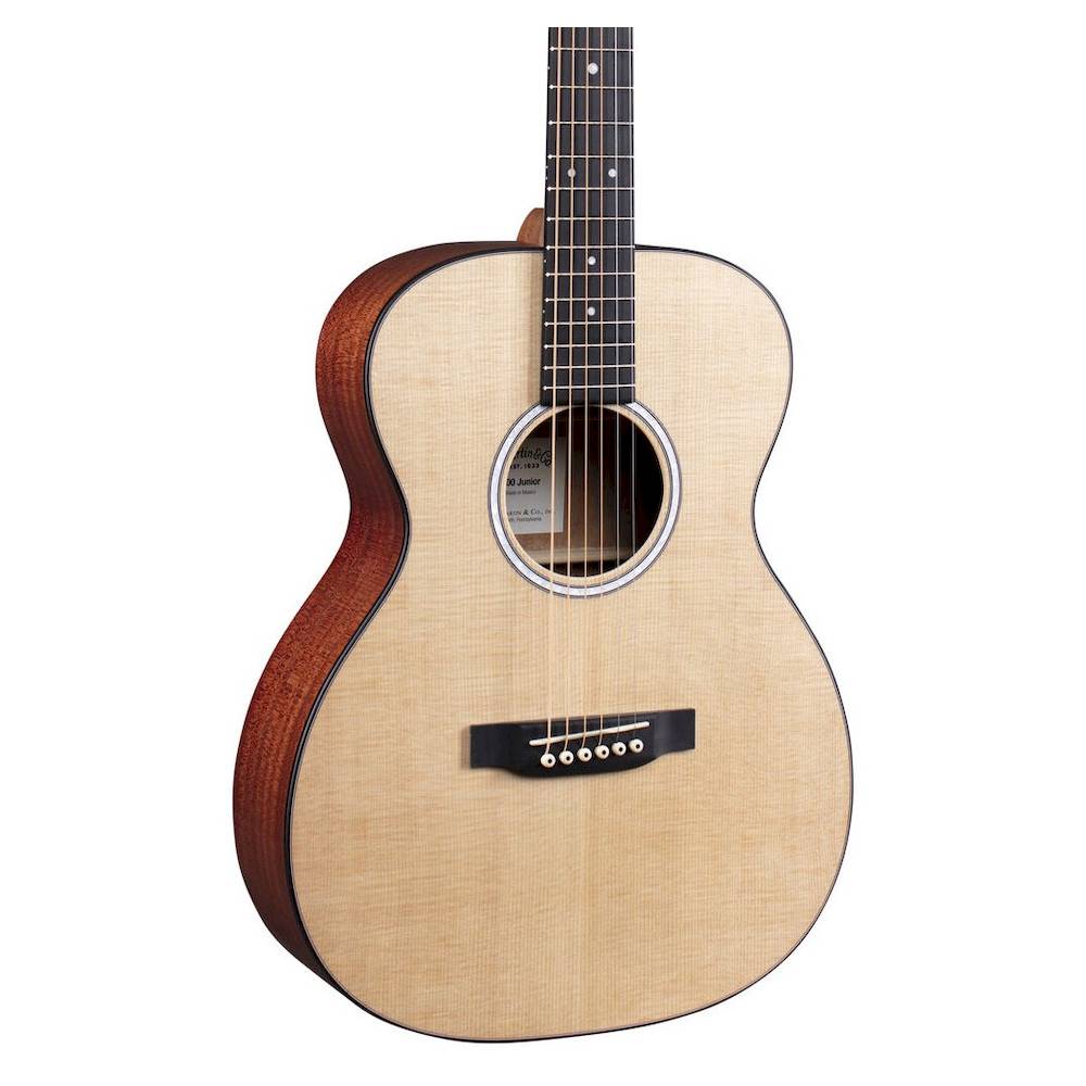 Martin 000JR-10 Junior 15/16 Size Acoustic Guitar (Spruce/Sapele, Gig Bag)