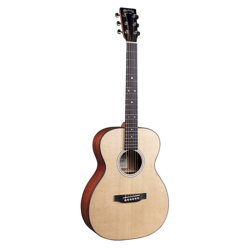 Martin 000JR-10 Junior 15/16 Size Acoustic Guitar (Spruce/Sapele, Gig Bag)