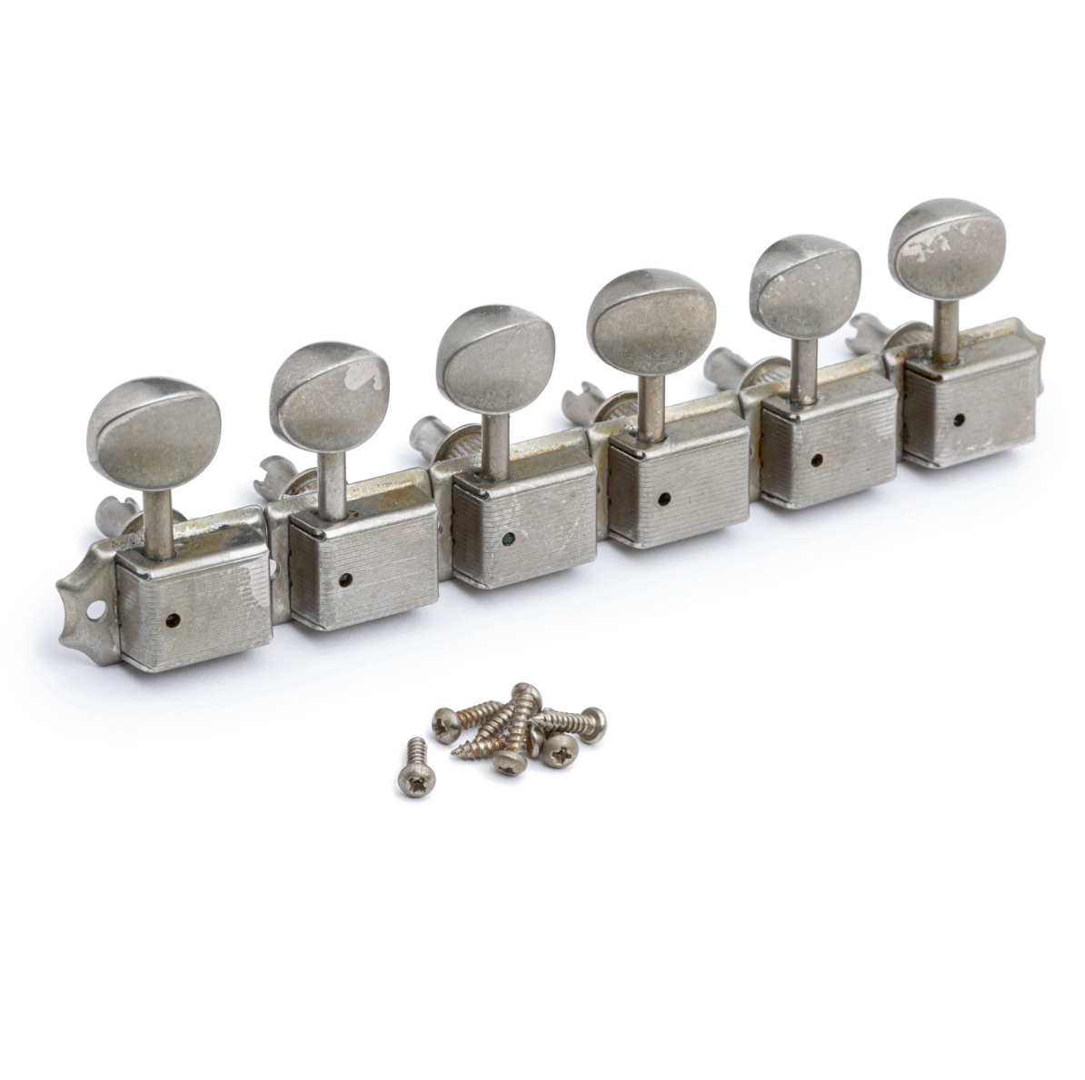 Fender Road Worn 6-In-Line Tuning Machines (Aged Chrome)