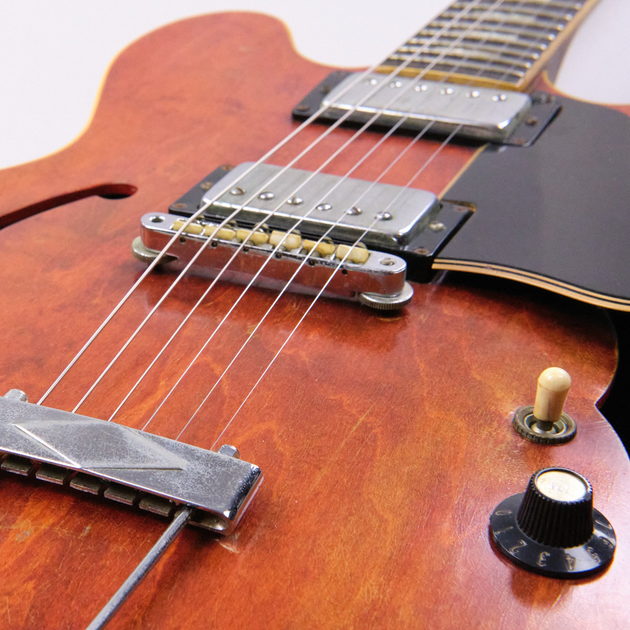 1968 Gibson ES-335 (Made in USA, Cherry, HSC)